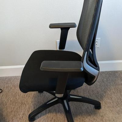 True Innovations Mesh Back Office Chair