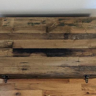 Raw Wood Storage Chests