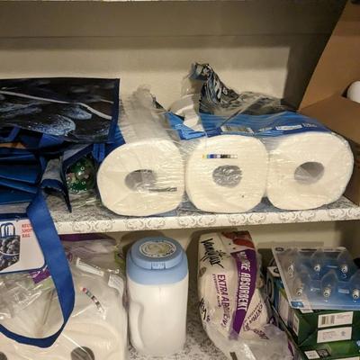 Contents of Kitchen Pantry