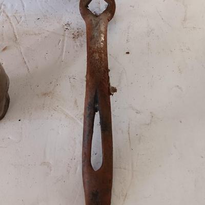 Antique Ford Model T Brass Grease Hub Cap and other automotive items