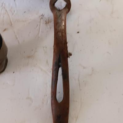 Antique Ford Model T Brass Grease Hub Cap and other automotive items