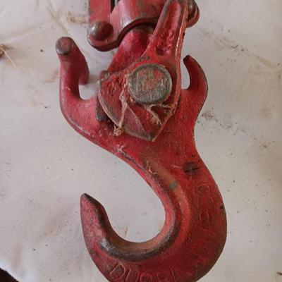 Vintage Durbin Durco Hoist pully with rope