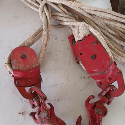 Vintage Durbin Durco Hoist pully with rope