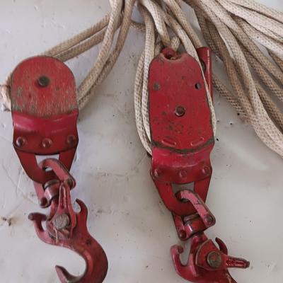 Vintage Durbin Durco Hoist pully with rope