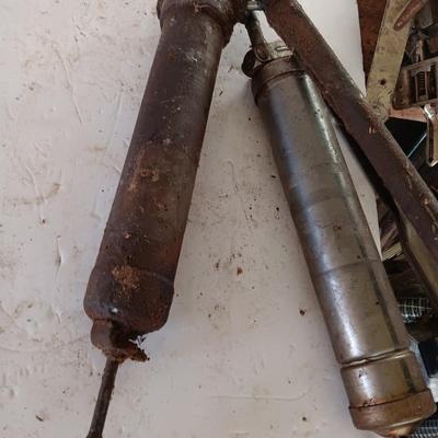 Two grease guns - Varcon