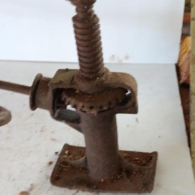 Antique Walker Manufacturing Automotive Truck Train Screw Jack