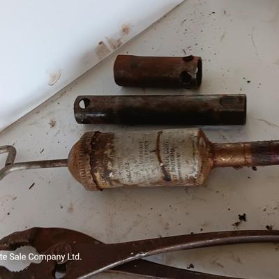 Several vintage hand tools - pilers - snips- and more