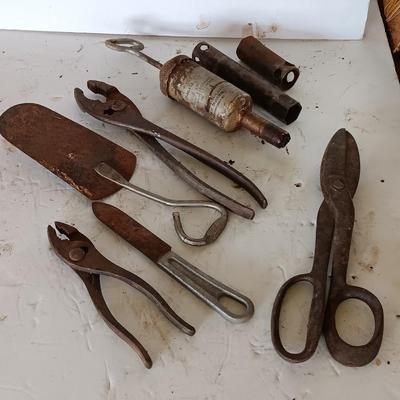 Several vintage hand tools - pilers - snips- and more
