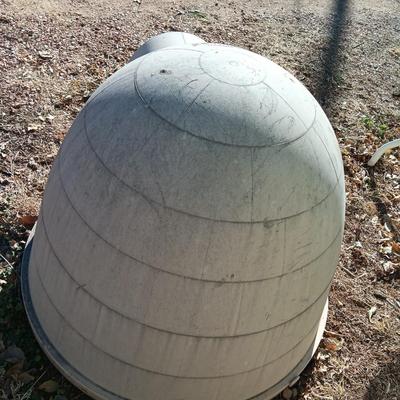 Igloo style DOGLOO Doghouse - outdoor animal shelter