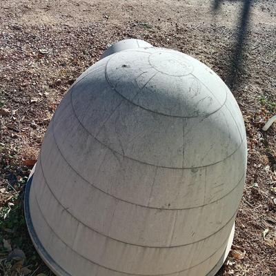 Igloo style DOGLOO Doghouse - outdoor animal shelter