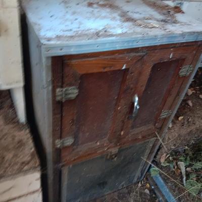 Antique Ice box / cooler out of an old camper