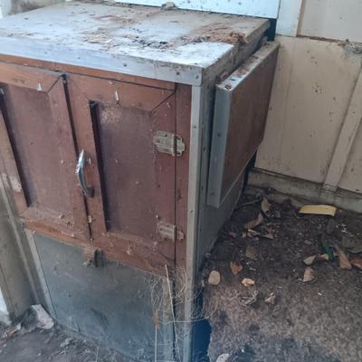 Antique Ice box / cooler out of an old camper