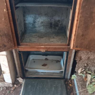 Antique Ice box / cooler out of an old camper