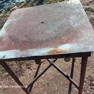 Steel welding table / work bench