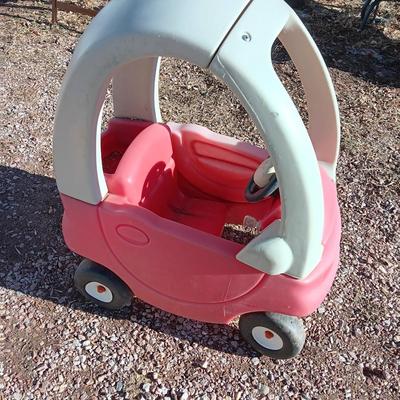 Step 2 Corporation "Cozy coupe" child's car with opening door