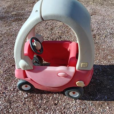 Step 2 Corporation "Cozy coupe" child's car with opening door
