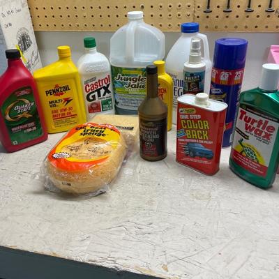 Vehicle oils and cleaners lot