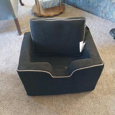 PET CAR BED/RISER/SEAT