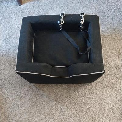 PET CAR BED/RISER/SEAT