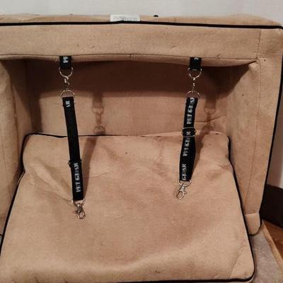PET CARSEAT/BED/RISER