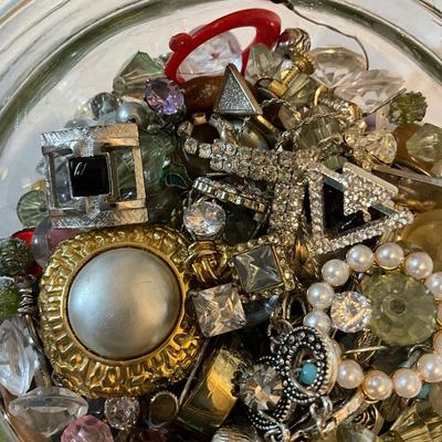 Craft making jewelry