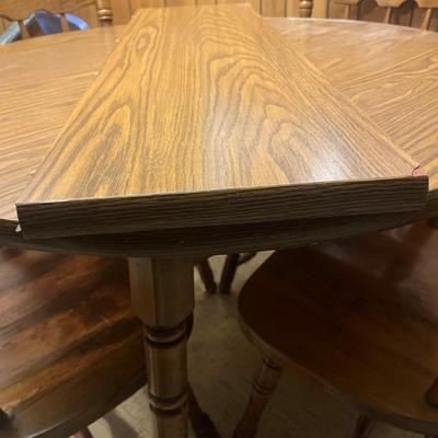 Table & Chairs (K-MG)