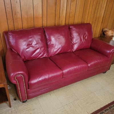 Deep Red Leather Couch (LR-DW)