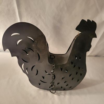 Assortment of Decorative Roosters and Chickens (LR-DW)