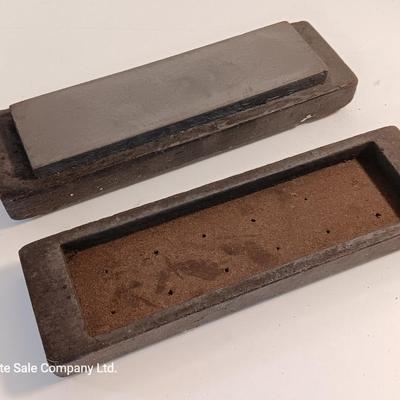 Sharpening stone - wet stone with case