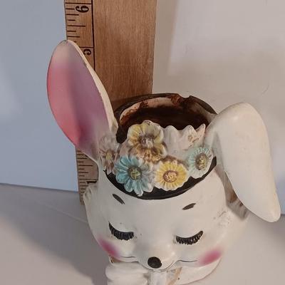 Vintage planters and vintage mouse salt & pepper shakers Norcrest Rabbitt