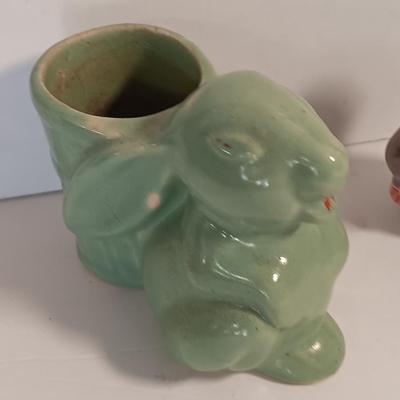 Vintage planters and vintage mouse salt & pepper shakers Norcrest Rabbitt