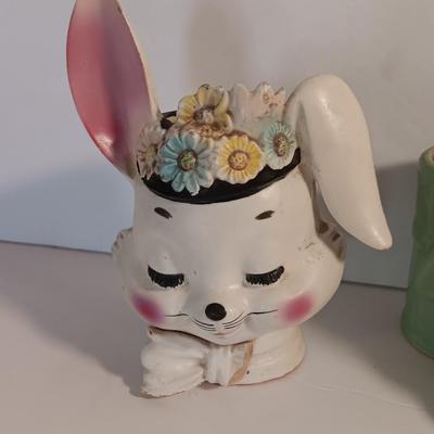 Vintage planters and vintage mouse salt & pepper shakers Norcrest Rabbitt