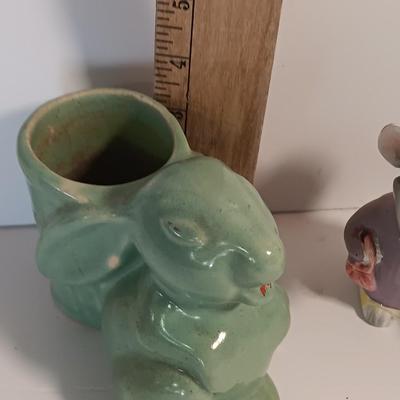 Vintage planters and vintage mouse salt & pepper shakers Norcrest Rabbitt