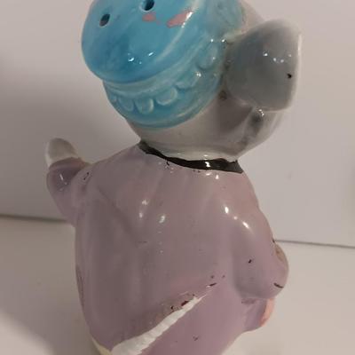 Vintage planters and vintage mouse salt & pepper shakers Norcrest Rabbitt