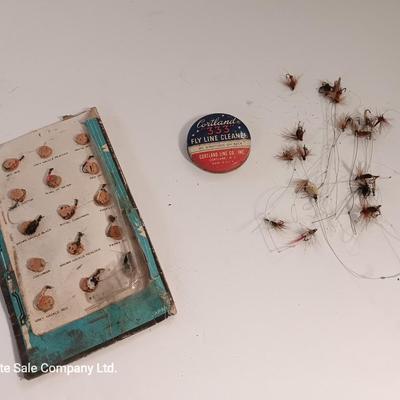 Vintage Fishing flies Fly fishing tackle with fly line cleaner tin