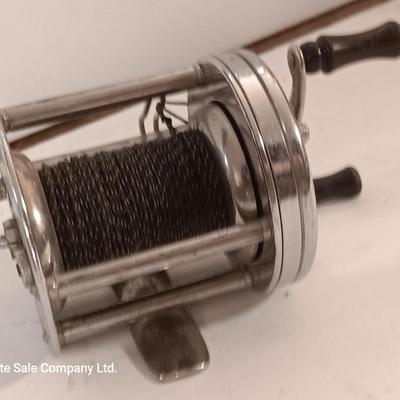 Shakespeare leader No. 1909 Fishing reel