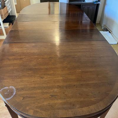 Dining Room Table (DR-MG)