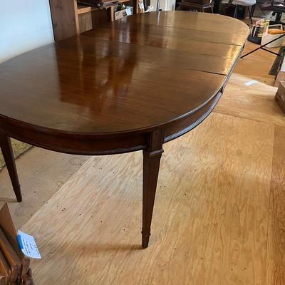 Dining Room Table (DR-MG)