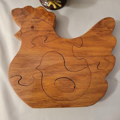 Chicken Lamp, Vases, Clock and More (LR-DW)