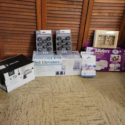 Home Hardware Assortment (LR-DW)