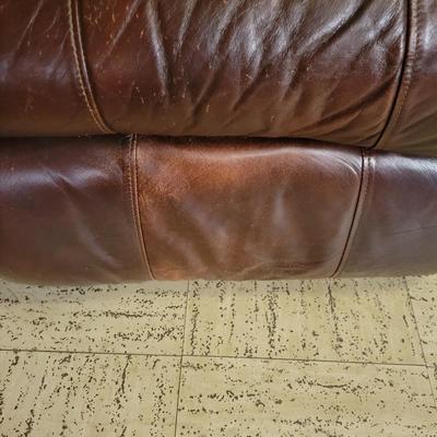 Pair of Lane Furniture Leather Recliners (LR-DW)