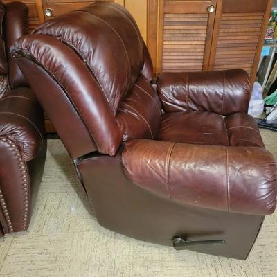 Pair of Lane Furniture Leather Recliners (LR-DW)