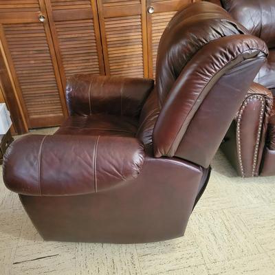 Pair of Lane Furniture Leather Recliners (LR-DW)