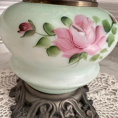 Vintage Gone With The Wind Style Lamp