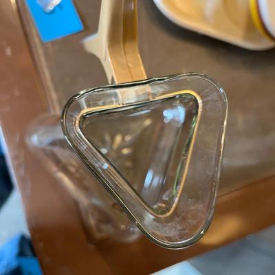 Cool vintage triangle coffee carafe