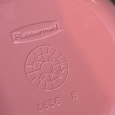 70s Plastic Picnic ware