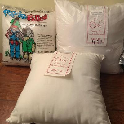 Large Collection of Needlework Supplies (B1-HS)