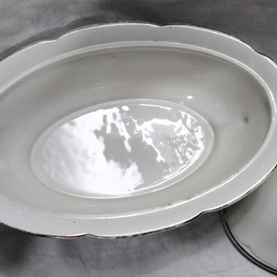 HALL CHINA - JEWEL TEA AUTUMN LEAF - COVERED VEGETABLE BOWL - 12"