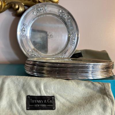 12 Antique Tiffanyâ€™s Sterling Silver Plates c. 1923-1924 w/ Original Storage Bags