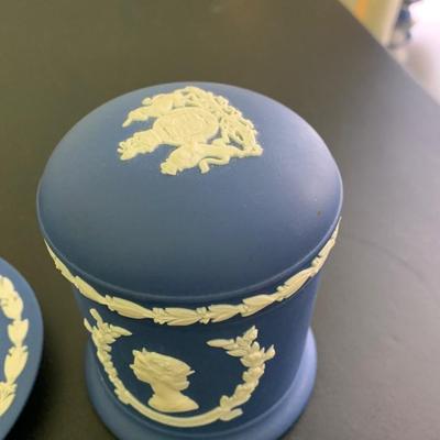Wedgwood Jasperware Queen Elizabeth Dark Blue Pieces